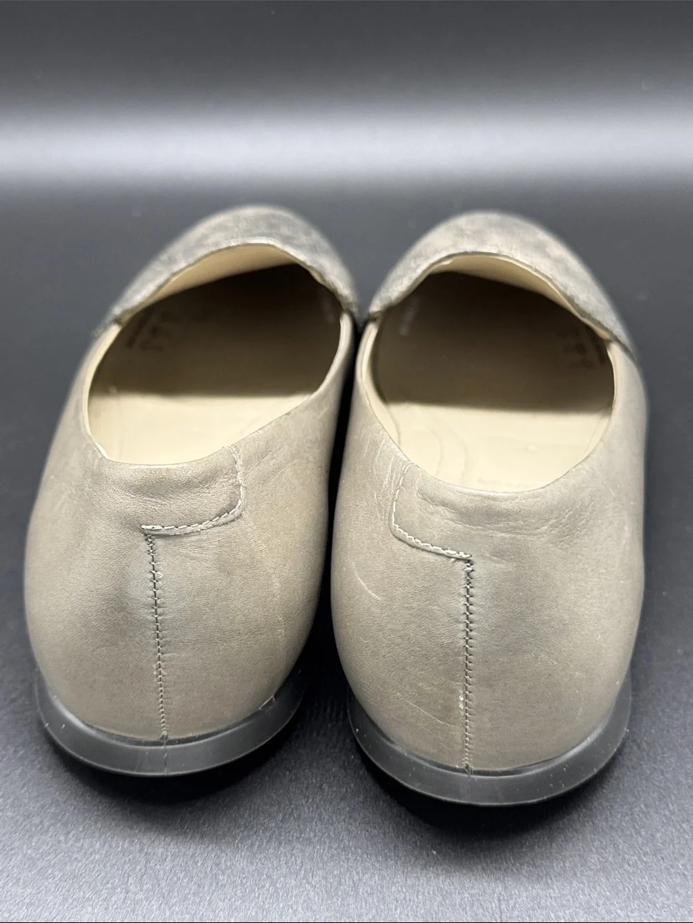 Ecco Grey Snake-Embossed Toe Cap Slip-On Touch Ballerina  Flats Sz 37 (US 6-6.5)
